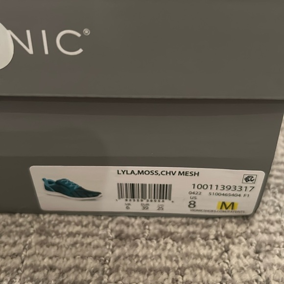 Vionic Lyla Mesh Moss Lace-Up Sneakers w/ Zipper Detail 8 1/2 Wide - Picture 3 of 6